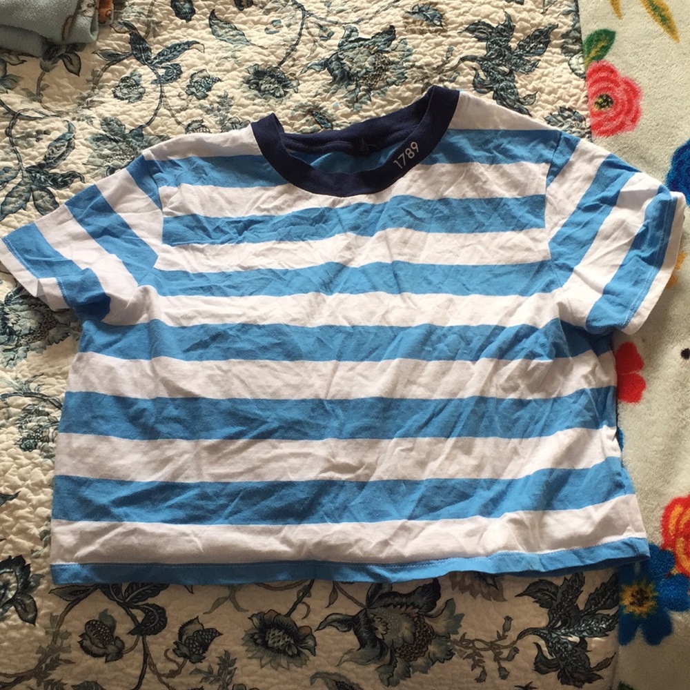Cropped top